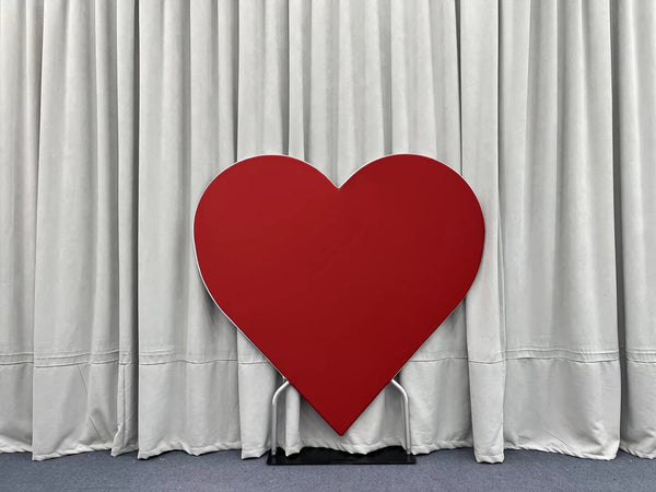 Heart Backdrop – Double Sided 6.5ft (2000mm)