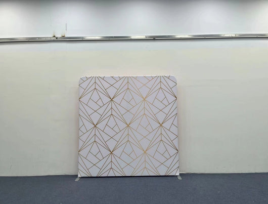 Crisp Geometric Gold Pattern Pillowcover Backdrop