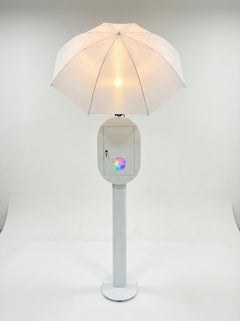 DSLR photo booth shell with built-in flash and umbrella for professional photography by True Backdrops