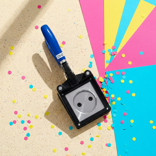 Handling Cutter - For 35mm Keychains